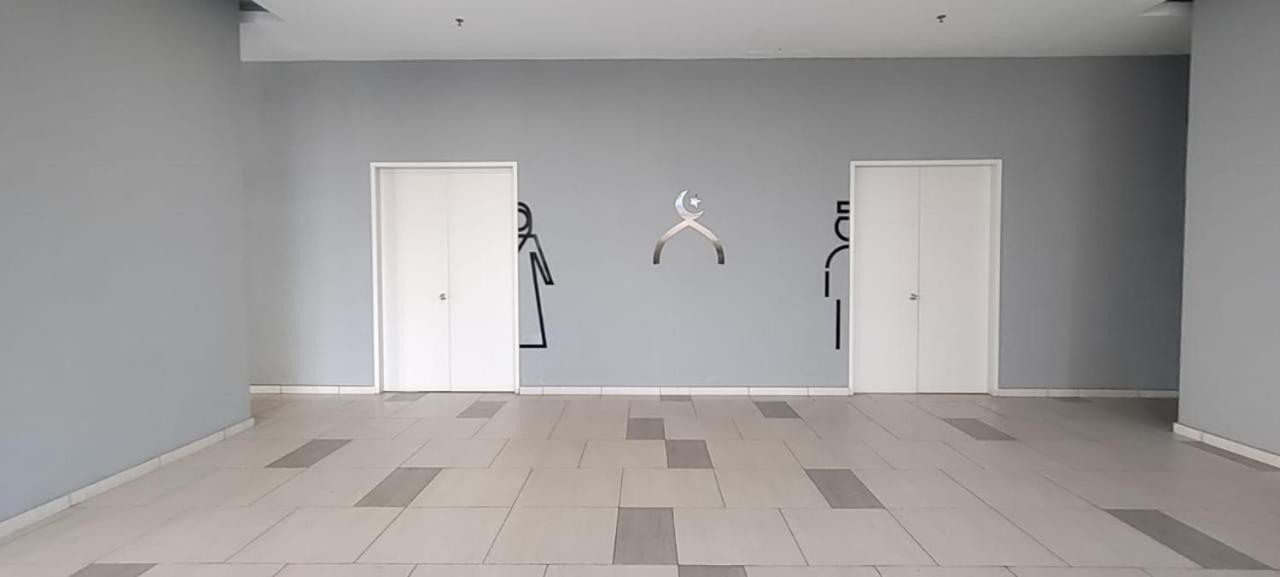 Santai Homestay Cyberjaya Εξωτερικό φωτογραφία