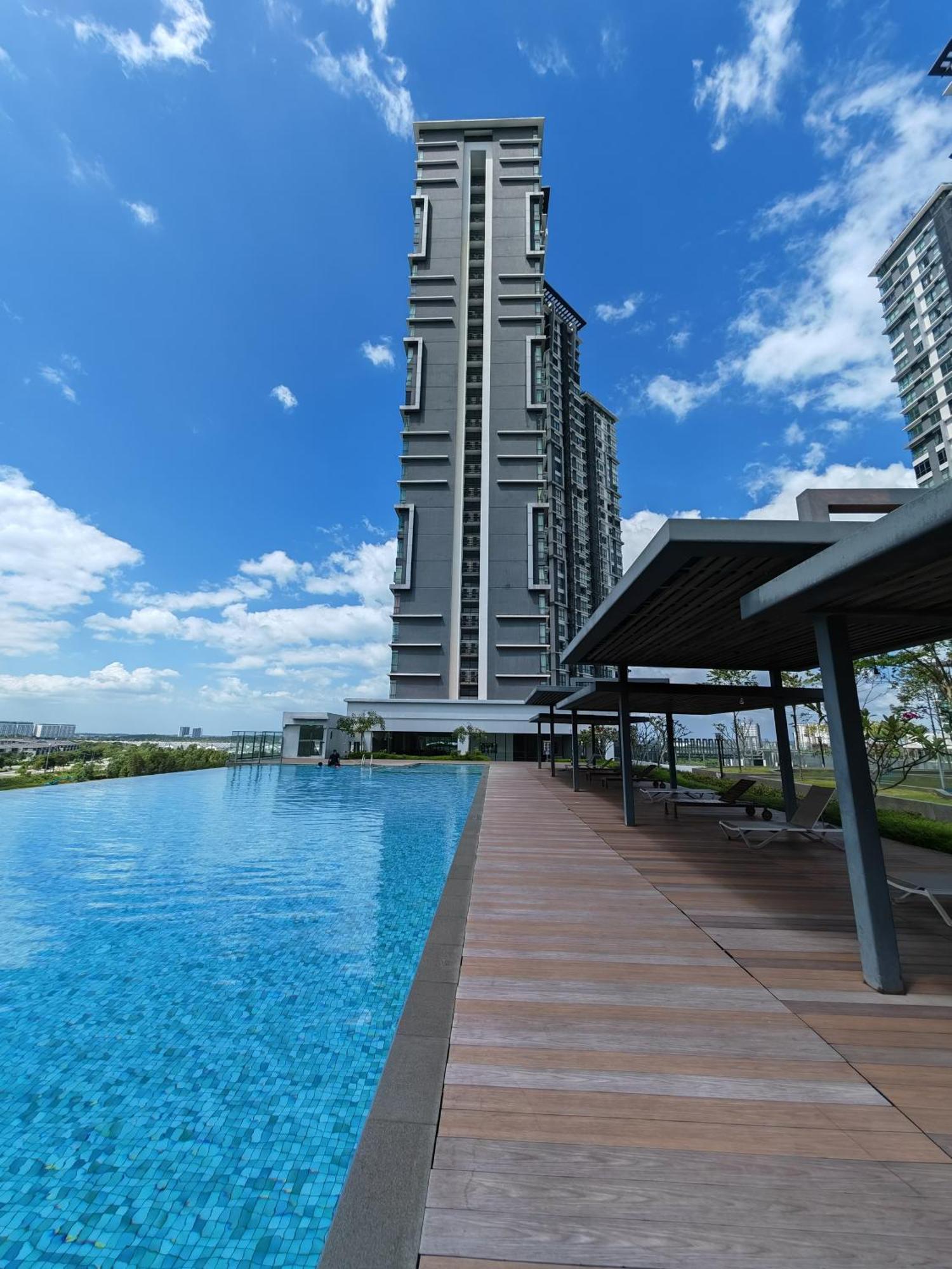 Santai Homestay Cyberjaya Εξωτερικό φωτογραφία